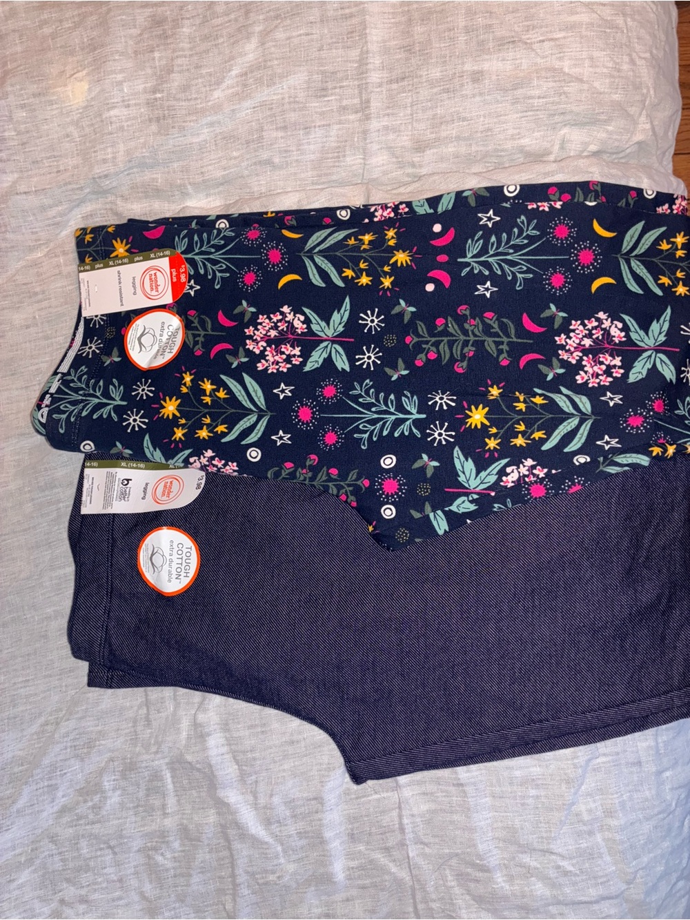 wonder nation Navy Floral and Dark Blue Girls Shorts Set